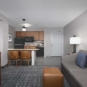 King Suite Hearing accessible